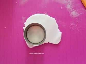 Alien Cupcake Toppers tutorial by Help Me Bake 9 (Medium).jpg