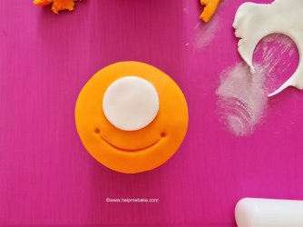 Alien Cupcake Toppers tutorial by Help Me Bake 10 (Medium).jpg