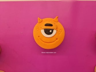 Alien cupcake Toppers tutorial by Help Me Bake 26 (Medium).jpg