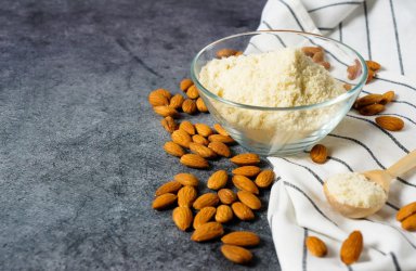 Almonds (Medium).jpg
