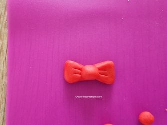 How to make a small bow or bow tie by Help Me Bake 6 (Medium).jpg How to make a small bow or bow tie by Help Me Bake 6 (Medium).jpg