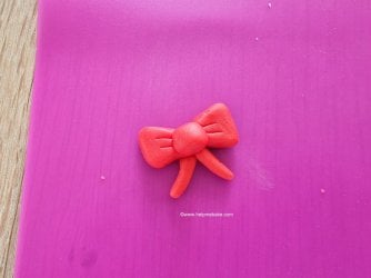 How to make a small bow or bow tie by Help Me Bake 8 (Medium).jpg How to make a small bow or bow tie by Help Me Bake 8 (Medium).jpg