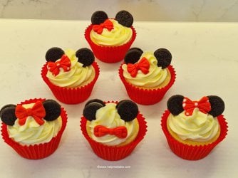 Easy Minnie Mouse Cupcake Toppers by Help Me Bake 9 (Medium).jpg