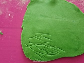 8 Easy Pumpkin toppers by Help Me Bake (Medium).jpg 8 Easy Pumpkin toppers by Help Me Bake (Medium).jpg