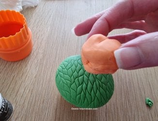 13 Easy Pumpkin toppers by Help Me Bake (Medium).jpg