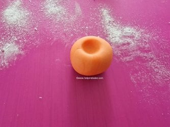 17 Easy Pumpkin toppers by Help Me Bake (Medium).jpg