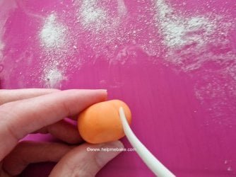 19 Easy Pumpkin toppers by Help Me Bake (Medium).jpg 19 Easy Pumpkin toppers by Help Me Bake (Medium).jpg