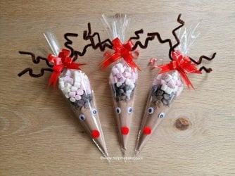 Reindeer Cones by Help Me Bake (98) (Medium).jpg Reindeer Cones by Help Me Bake (98) (Medium).jpg