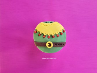 Elf Topper by Help Me Bake (Medium).jpg Elf Topper by Help Me Bake (Medium).jpg