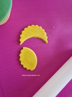 7 Elf Topper by Help Me Bake (Medium).jpg 7 Elf Topper by Help Me Bake (Medium).jpg