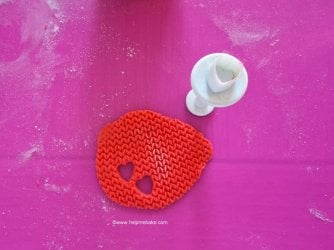 Easy Teddy Toppers by Help Me Bake (18) (Medium).jpg Easy Teddy Toppers by Help Me Bake (18) (Medium).jpg