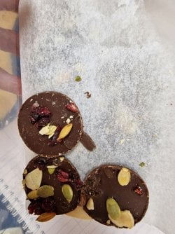 BSG choc with Neil 6 (Medium).jpg BSG choc with Neil 6 (Medium).jpg