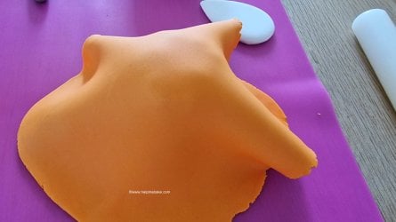 Terry's Choc Orange Mini Turorial by Help Me Bake (9) (Medium).jpg