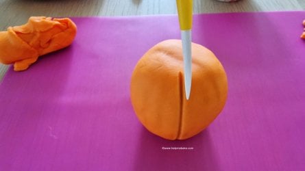 Terry's Choc Orange Mini Turorial by Help Me Bake (13) (Medium).jpg