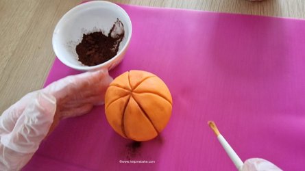 Terry's Choc Orange Mini Turorial by Help Me Bake (15) (Medium).jpg Terry's Choc Orange Mini Turorial by Help Me Bake (15) (Medium).jpg