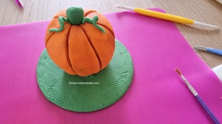 Terry's Choc Orange Mini Turorial by Help Me Bake (25) (Medium).jpg