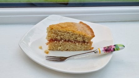 Wholemeal Victoria Sponge Half and Half Cake by Help Me Bake 1 (Medium).jpg