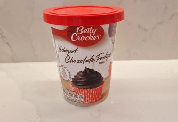 Chocolate Wholmeal Half and Half Cake Filling by Help Me Bake (Medium).jpg