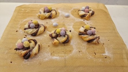 Nutella Easter Egg Pastries by Help Me Bake 1 (Medium).jpg Nutella Easter Egg Pastries by Help Me Bake 1 (Medium).jpg