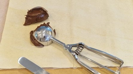 Nutella Easter Egg Pastries by Help Me Bake 10 (Medium).jpg Nutella Easter Egg Pastries by Help Me Bake 10 (Medium).jpg