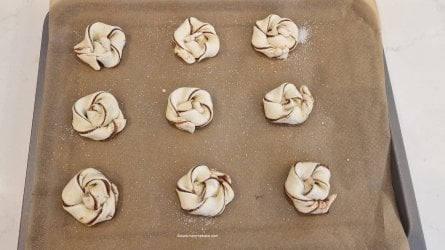 Nutella Easter Egg Pastries by Help Me Bake 35 (Medium).jpg Nutella Easter Egg Pastries by Help Me Bake 35 (Medium).jpg