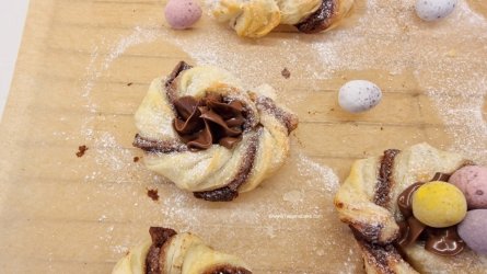 Nutella Easter Egg Pastries by Help Me Bake 39c(Medium).jpg