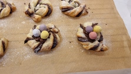 Nutella Easter Egg Pastries by Help Me Bake 40 (Medium).jpg Nutella Easter Egg Pastries by Help Me Bake 40 (Medium).jpg