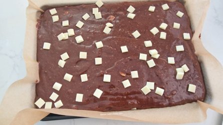 Choc Chip Half and Half Wholemeal Brownie by Help Me Bake 33 (Medium).jpg
