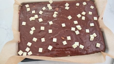 Choc Chip Half and Half Wholemeal Brownie by Help Me Bake 33 (Medium).jpg Choc Chip Half and Half Wholemeal Brownie by Help Me Bake 33 (Medium).jpg
