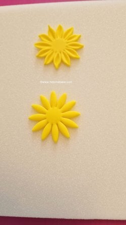 Easy Sunflower Toppers by Help Me Bake  (5) (Medium).jpg