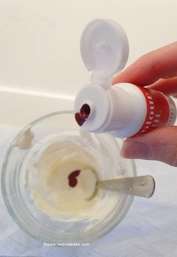 How to make Cakesicles by Help Me Bake (3) (Medium).jpg How to make Cakesicles by Help Me Bake (3) (Medium).jpg