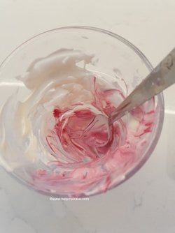 How to make Cakesicles by Help Me Bake (5) (Medium).jpg How to make Cakesicles by Help Me Bake (5) (Medium).jpg