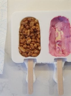How to make cakesicles by Help Me Bake (9) (Medium).jpg How to make cakesicles by Help Me Bake (9) (Medium).jpg