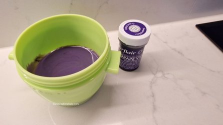 12 Edible Paints by Help Me Bake.jpg 12 Edible Paints by Help Me Bake.jpg