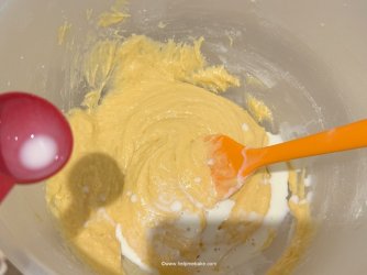 Marble cupcakes by Help Me Bake (10).JPG Marble cupcakes by Help Me Bake (10).JPG