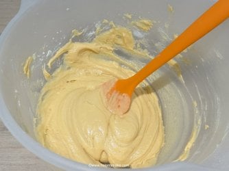 3 Marshmallow Cupcakes by Help Me Bake (11).JPG 3 Marshmallow Cupcakes by Help Me Bake (11).JPG