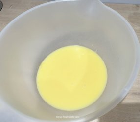 Mini Egg Blondies (4).JPG Mini Egg Blondies (4).JPG