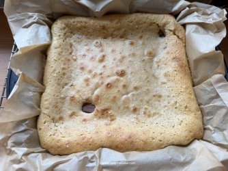 Mini Egg Blondies (23).JPG Mini Egg Blondies (23).JPG