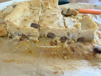 Mini Egg Blondies (29).JPG Mini Egg Blondies (29).JPG