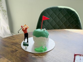 Terrys Choc Orange Golf Gift by Help Me Bake(24).JPG Terrys Choc Orange Golf Gift by Help Me Bake(24).JPG