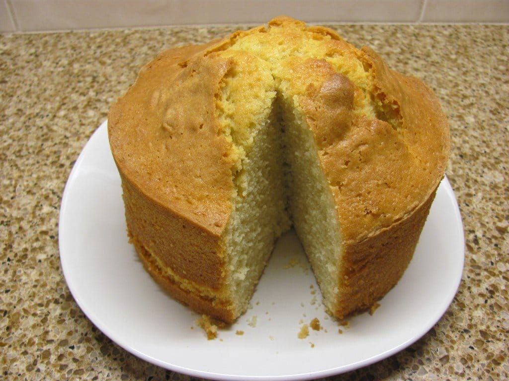 Why does my cake peak? Help Me Bake