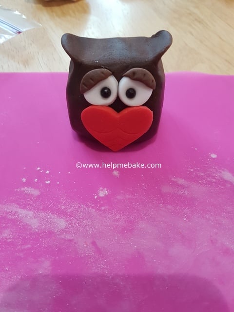 24-Valentines-Owl-Tutorial-Help-Me-Bake-12.jpg