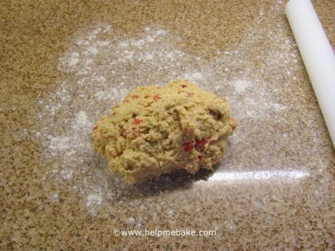 Cherry-Scones-Tutorial-Help-Me-Bake-15-e1489434916896-480x360.jpg