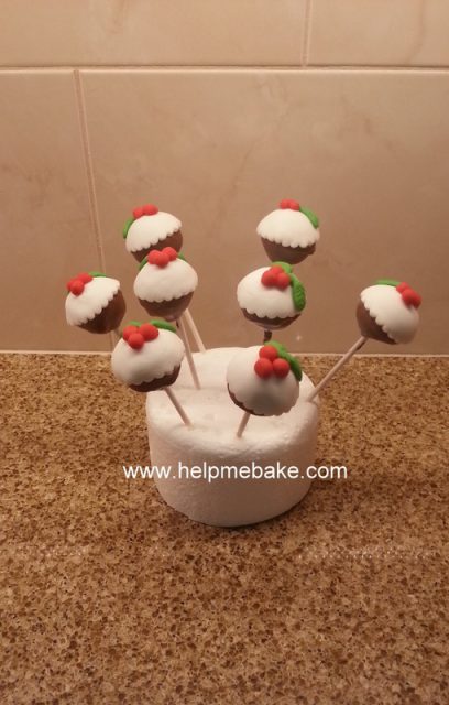Christmas Pudding Cake Pops