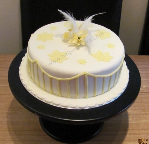Daffodil-Cake.jpg