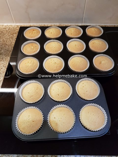 How-to-make-even-cupcake-by-Help-Me-bake-e1489499550703-480x640.jpg