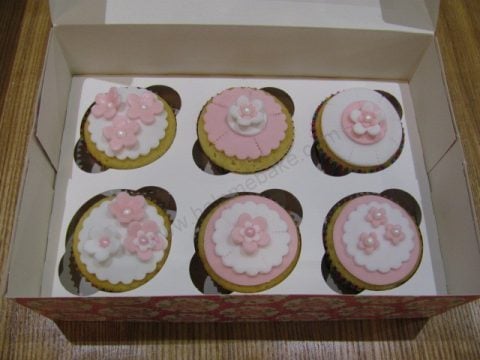 Flower-Cupcakes-1-1-480x360.jpg