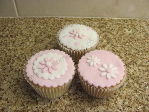 Flower-Cupcakes-1-480x360.jpg