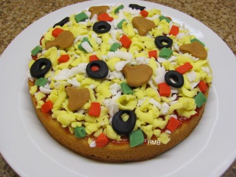 Pizza-Base-Cake-Help-Me-Bake-18-480x360.jpg