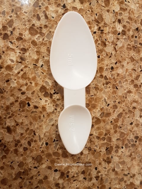 Medicine-spoon-measuring-spoon-help-me-bake.jpg